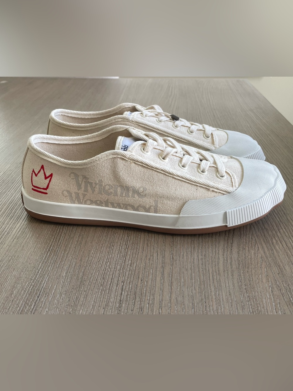 stylish Vivienne Westwood Animal Gym Unisex Shoe/Sneaker size40EU NEW IN BOX